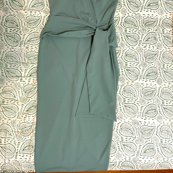 One shoulder side knot midi dress in sage green - Picture 5 of 6